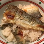 まき村 - トップフォト 鮎ご飯