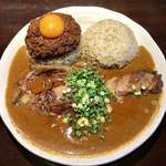 吉田カレー  - ミックス大・ルー増量・豚・キーマ