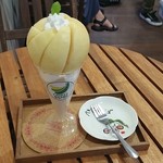 フルーツすぎ - 桃パフェ＠1000円