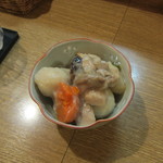 立ち呑み屋さん とも - 里芋の煮物