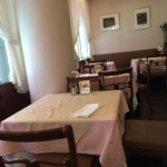 伊藤グリル - テーブル席