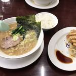 らーめん堂仙台っ子 - 仙台っ子セット 810円