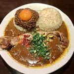 吉田カレー  - ミックス大・ルー増量・豚・キーマ