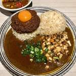 吉田カレー  - ミックス大・チキンクリームカレー・キーマ・アチャール