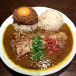 吉田カレー  - ミックス大・ルー増量・豚・キーマ