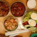 Foodland Market City - 2018年2月。右上のオイスターアヒポキ。こちらも絶品！ガーリックシュリンプ、ショーユアヒはリピなし。