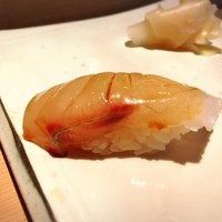 松栄 恵比寿本店 - 縞鰺（熟成3日目）