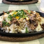 ゼニヤ - オリエントライス中盛り