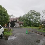 こねこねハウス - ペンションを思わせる雰囲気
