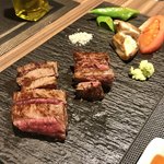 steak&wine Lamp - メインのお肉。ランプとイチボ肉。