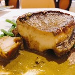 北島亭 - 断面〜