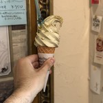 ジェラテリア アクオリーナ - ピスタチオのジェラートソフト（750円）税込