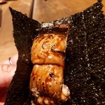 鮨　Shizuku - 穴子は追加で❤三種類(笑)まず巻きで。