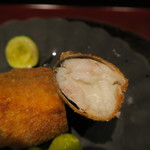 日本料理 晴山 - 30年9月　鮎すり身フライ断面