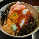 海鮮丼のアップ