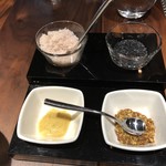 À Point Steak & Bar 艾朋牛排餐酒館 - ステーキ用お塩たち