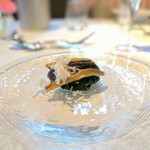 ウシマル - 鰻 モロヘイヤのソース