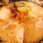 鹿児島ラーメン 豚とろ - 半熟煮玉子入り豚とろラーメン