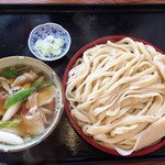 駕籠休み - 肉汁大盛り600グラム900円