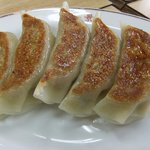 中華天一景 - パリッとした餃子（４００円）