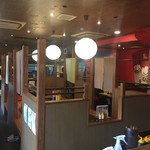 もんじゃ焼き 山吉 - 各テーブルゆっくりしていて良かったです。