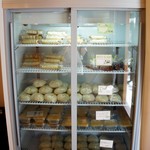 天然酵母のパン オオナミ - 冷蔵、カスタードのコロネを購入