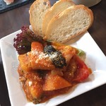 Beer&Wine Pecore Arancioni - 料理写真:カポナータ