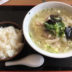 穂久柳 - しゃも塩ラーメン