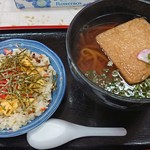 まつや - きつねうどん+ちらし小700円