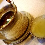 よこちょう - 土瓶蒸しを楽しむ