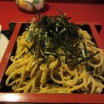 たしろ - 韃靼そばなんで色はやや黄色い麺、かすかに苦いけど普通の蕎麦に比べルチン１００倍で血圧の高い私には最適です。