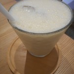 Specialtycoffee&Food mamocafe - バナナメイプルジュース