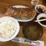 餃子屋 栢山店
