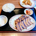 餃子の王将 - 餃子定食❗(*´▽｀)y-｡o○