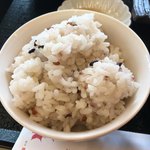 旬楽膳 - ご飯は雑穀米で、健康的！