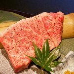 京やきにく 弘 八坂邸 - （撮影 20180909）長崎県産和牛のステーキ…お世話して下さった仲居さんも妻と同じ長崎出身でした。