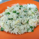 W.A.W restaurant - 柔らかいイカや海老入り、海鮮炒飯（小）RM13.00