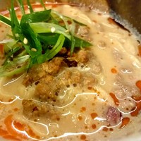 CINA New Modern Chinese - 胡麻香る担々麺
