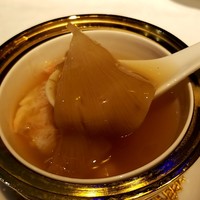 四川名菜 川府 - フカヒレとずわい蟹肉入りスープ
