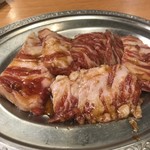 ホルモン焼肉ぶち - 