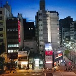 koshitsunikubarunikutarian - 窓からの夜景
