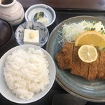 とんかつ定食