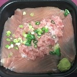 浜とみ丼丸 - 