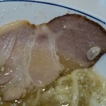 らーめん鱗 - チャーシュー大きいね