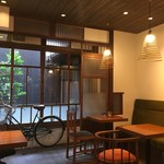 Confidence cafe - 店内一部