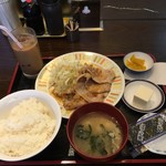 めしや 55 - ★豚の生姜焼き定食（580円）★