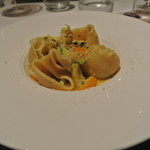 リストランテ カノフィーロ - 花咲蟹とズッキーニ、サフランのソース　ルマッコー二