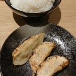 ほくと亭 - 餃子セット(税込160円)
