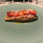 リストランテ カノフィーロ - 三元豚のサルシッチャと白ナス、トマトの重ね焼き