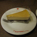 肉の万世 - ベイクドチーズケーキ